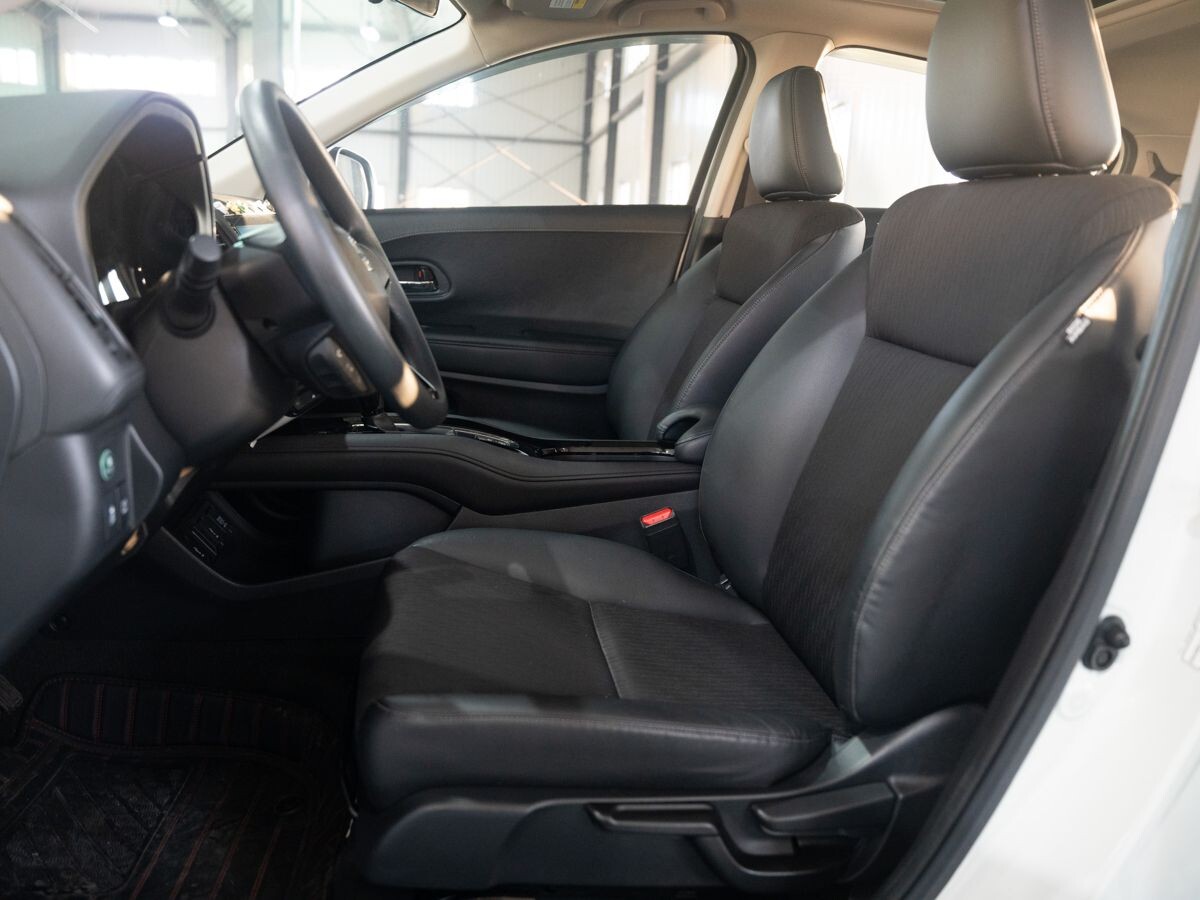 Honda Vezel 2021 - фото автомобиля