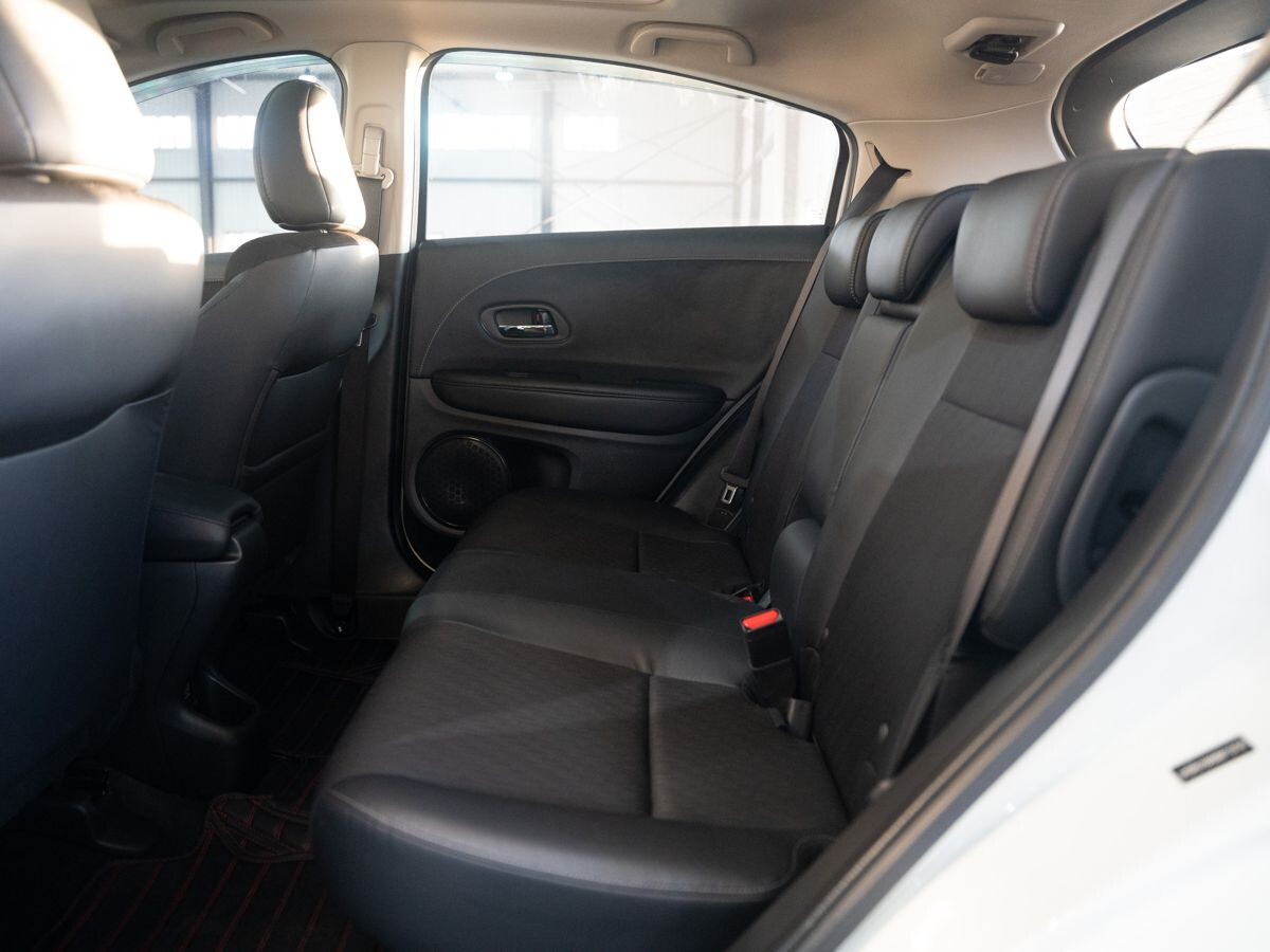 Honda Vezel 2021 - фото автомобиля