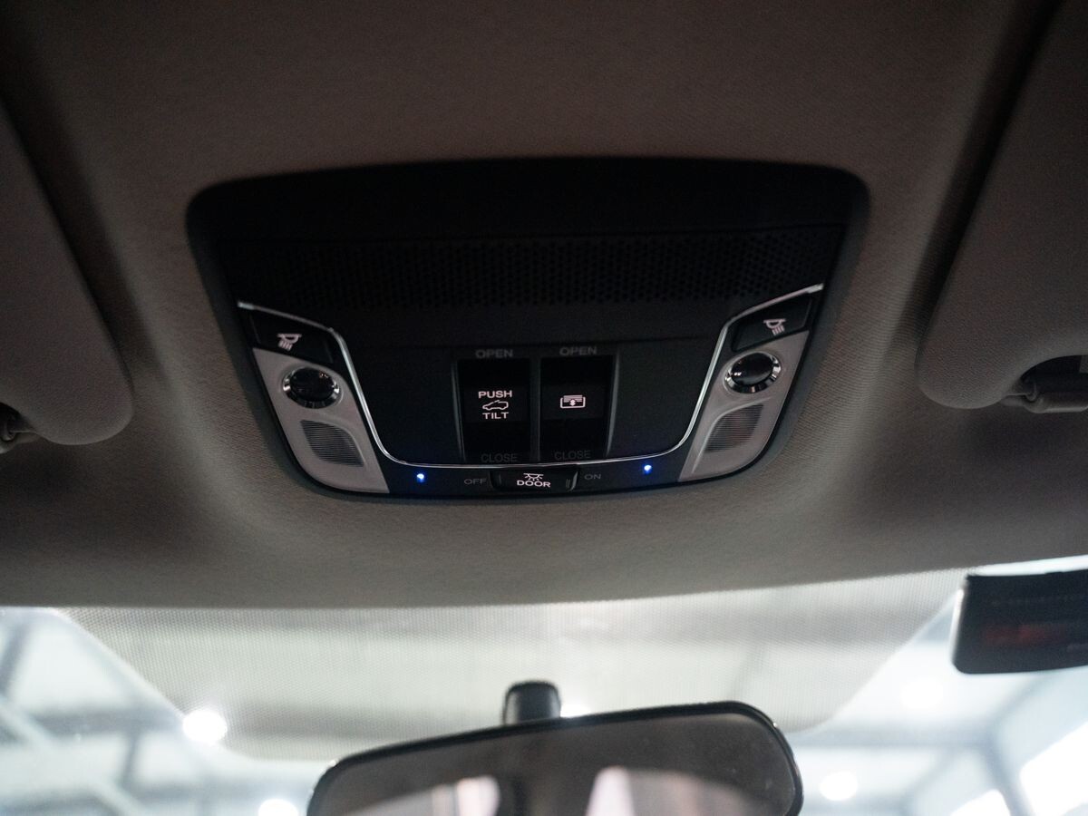 Honda Vezel 2021 - фото автомобиля