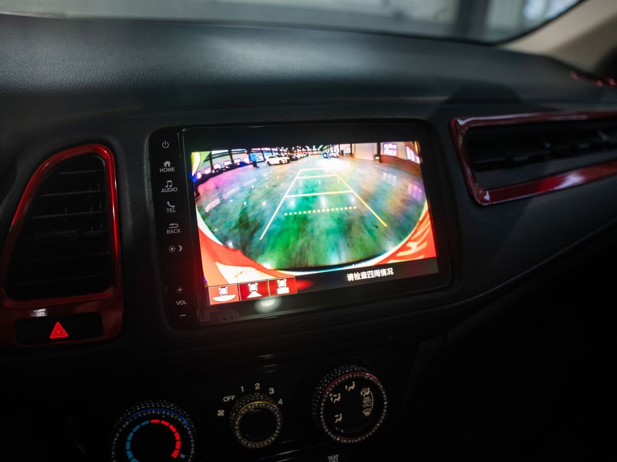 Honda Vezel 2021 - фото автомобиля