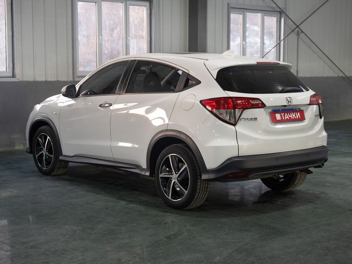 Honda Vezel 2021 - фото автомобиля