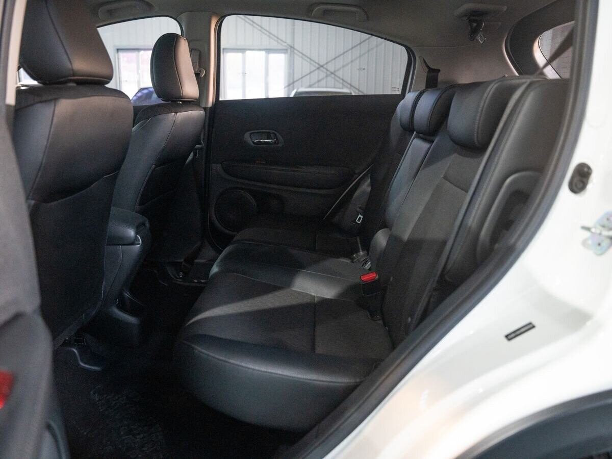 Honda Vezel 2021 - фото автомобиля