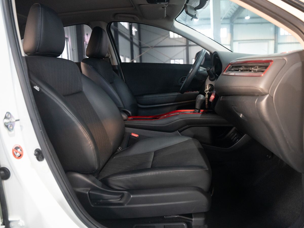 Honda Vezel 2021 - фото автомобиля