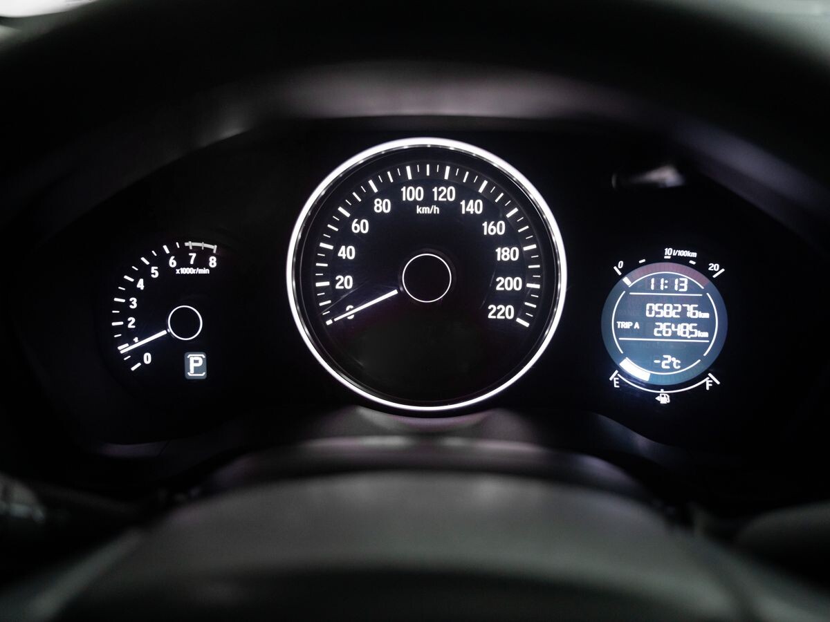 Honda Vezel 2021 - фото автомобиля