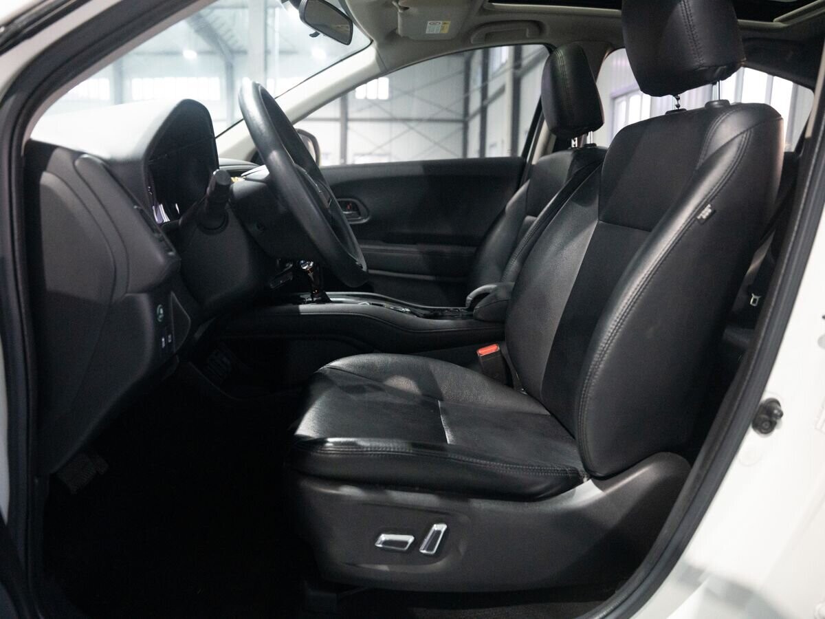 Honda Vezel 2021 - фото автомобиля