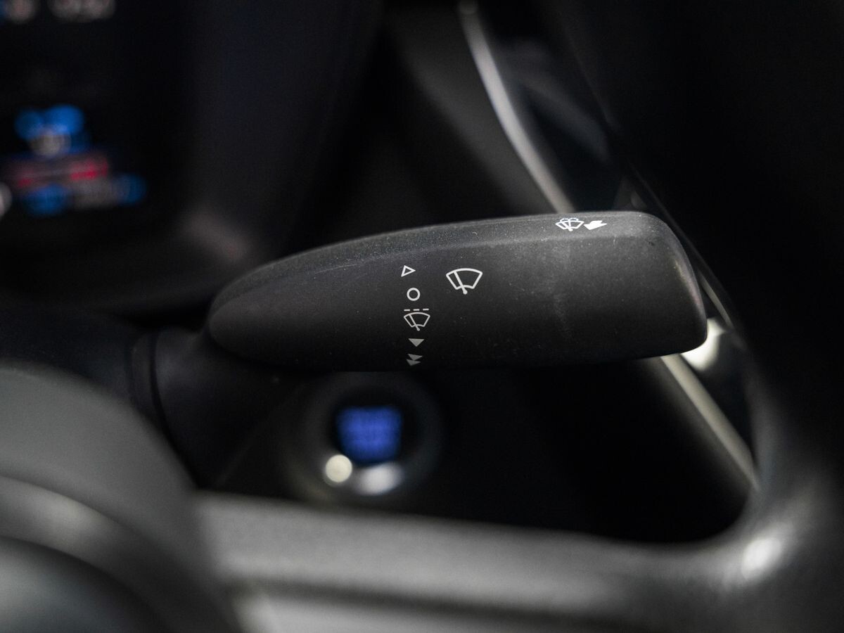 Toyota Levin 2022 - фото автомобиля