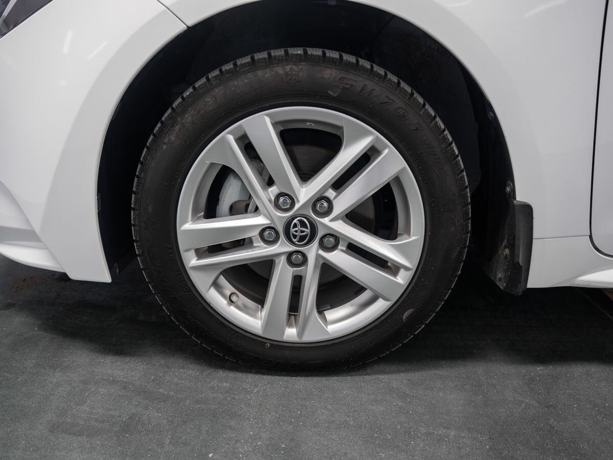 Toyota Levin 2022 - фото автомобиля