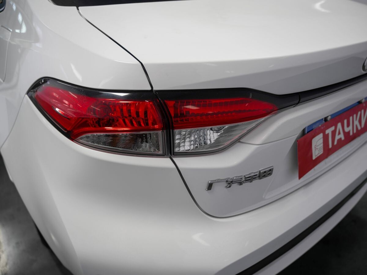 Toyota Levin 2022 - фото автомобиля