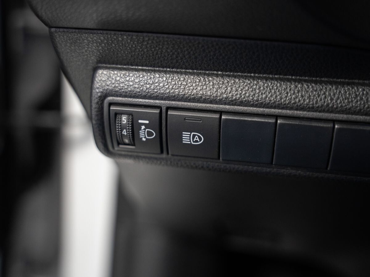 Toyota Corolla 2021 - фото автомобиля