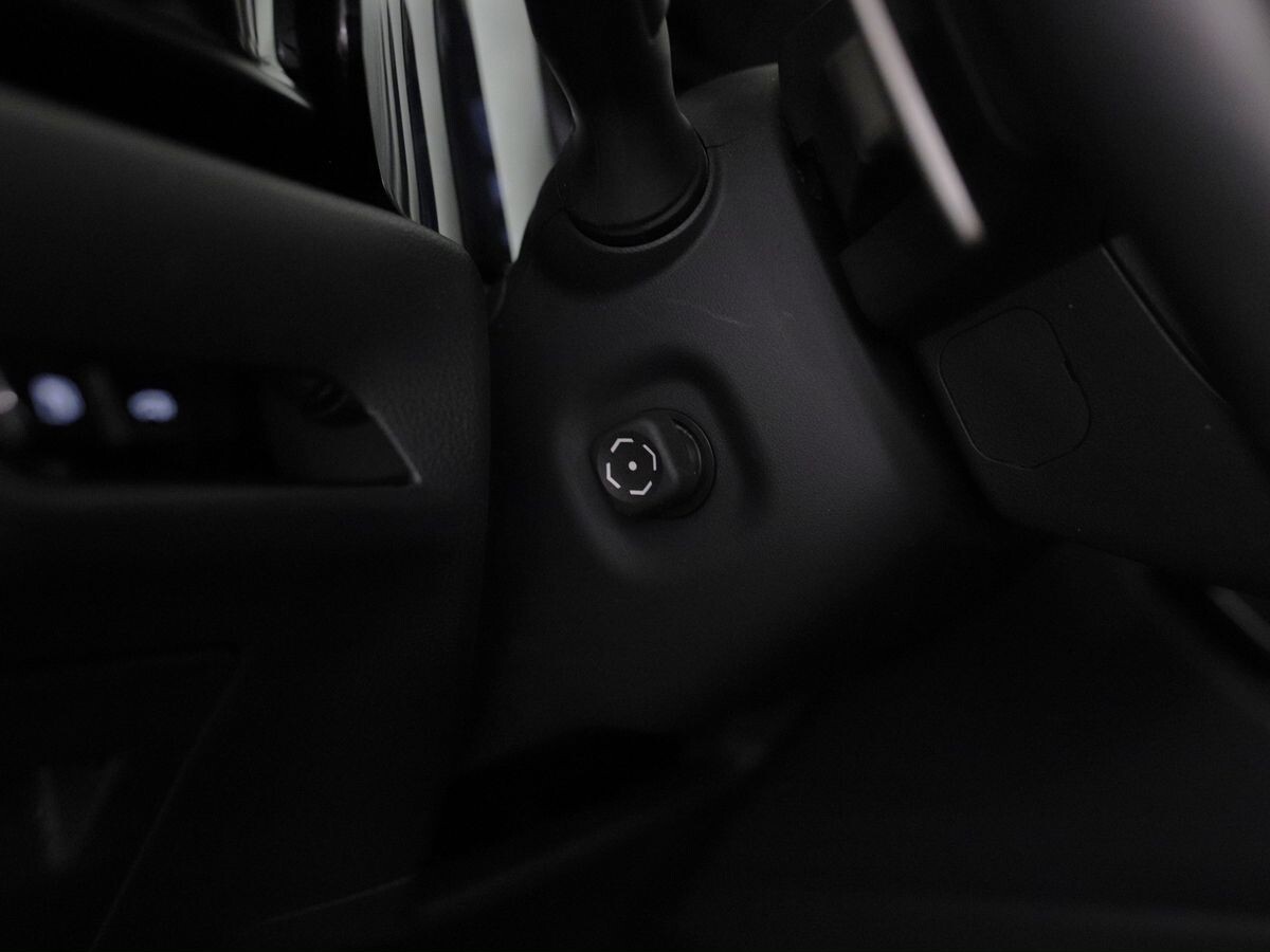 Lexus NX 2022 - фото автомобиля