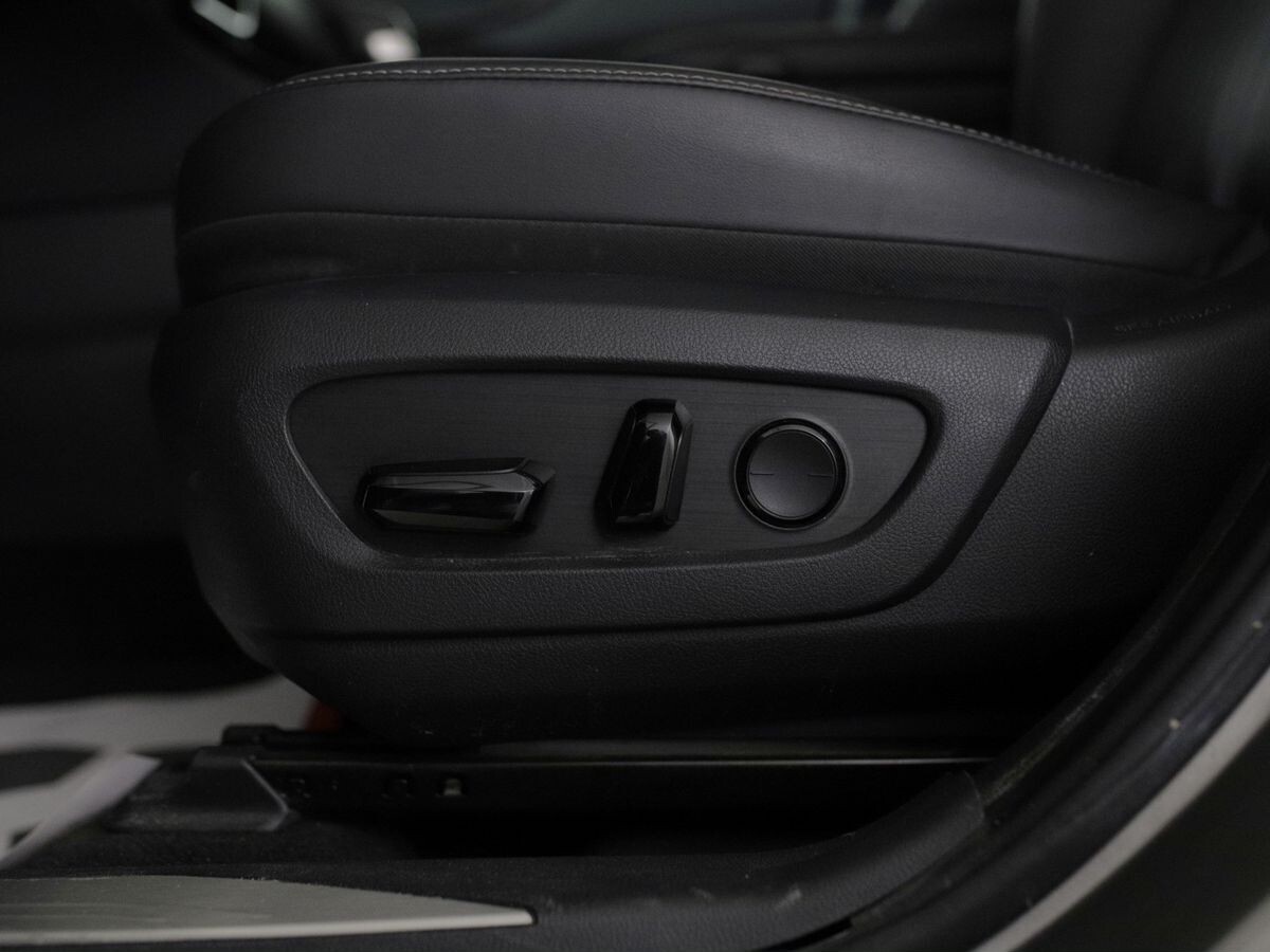 Lexus NX 2022 - фото автомобиля