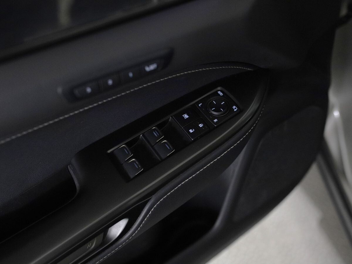 Lexus NX 2022 - фото автомобиля