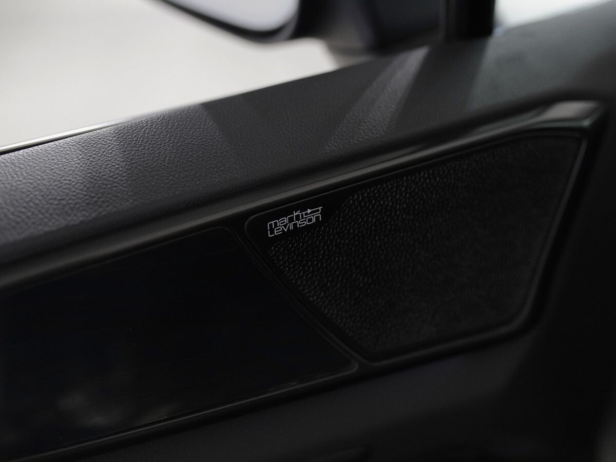 Lexus NX 2022 - фото автомобиля