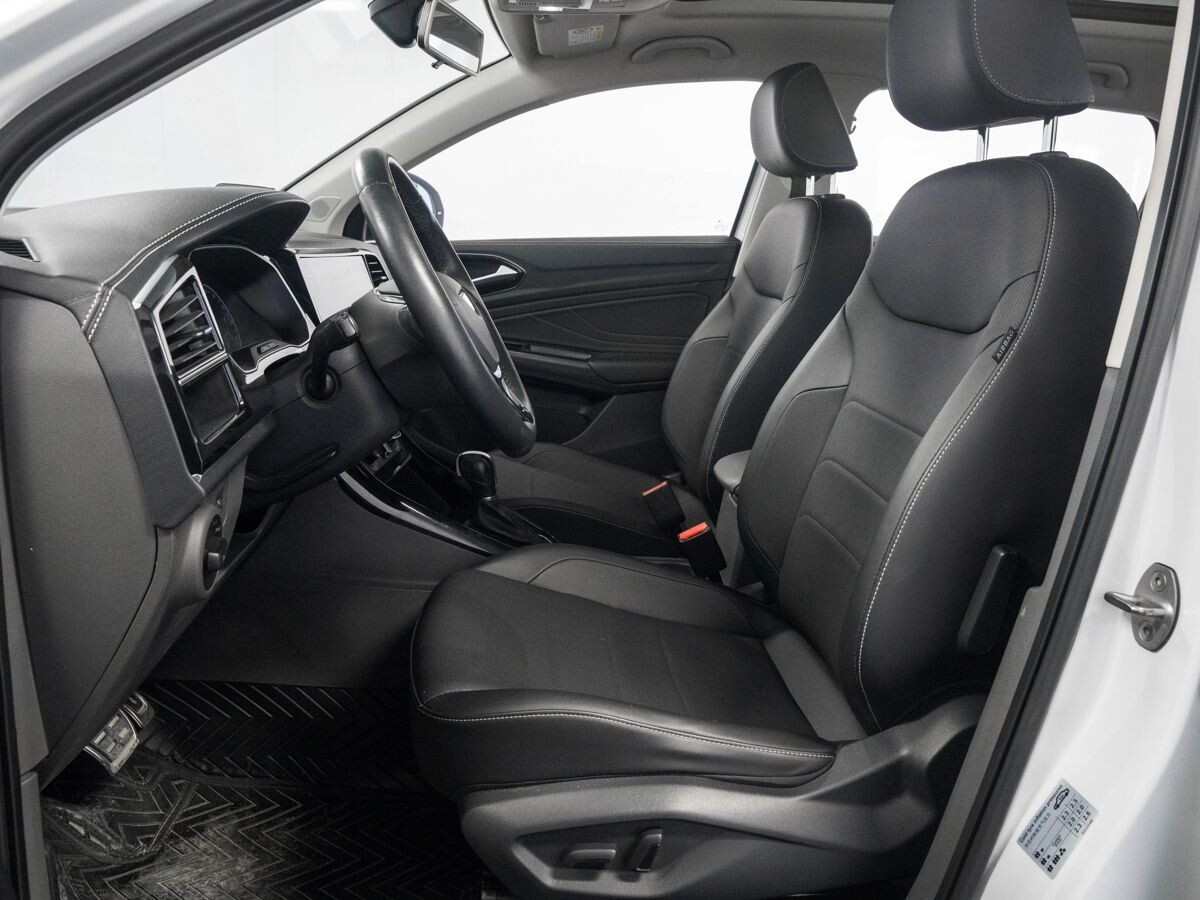 Jetta VS7 2021 - фото автомобиля