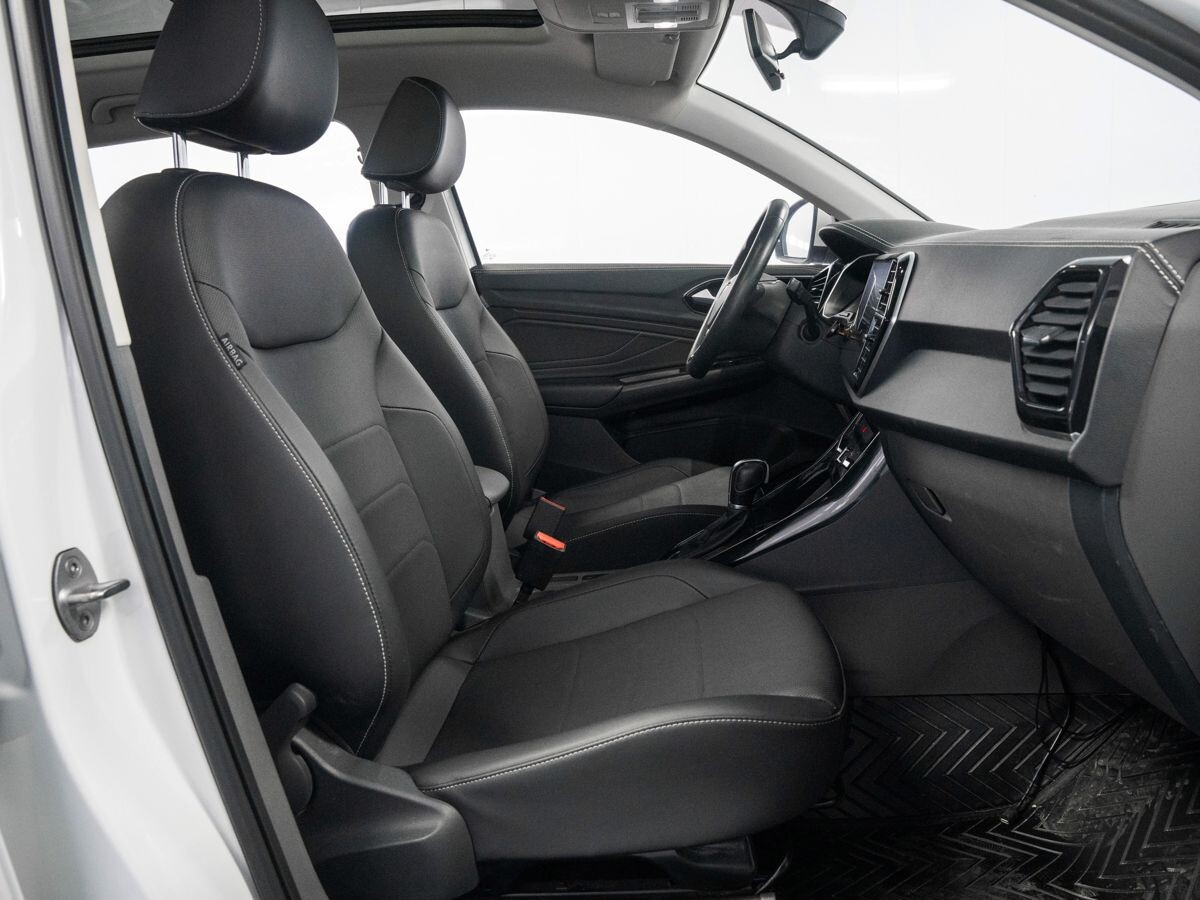 Jetta VS7 2021 - фото автомобиля