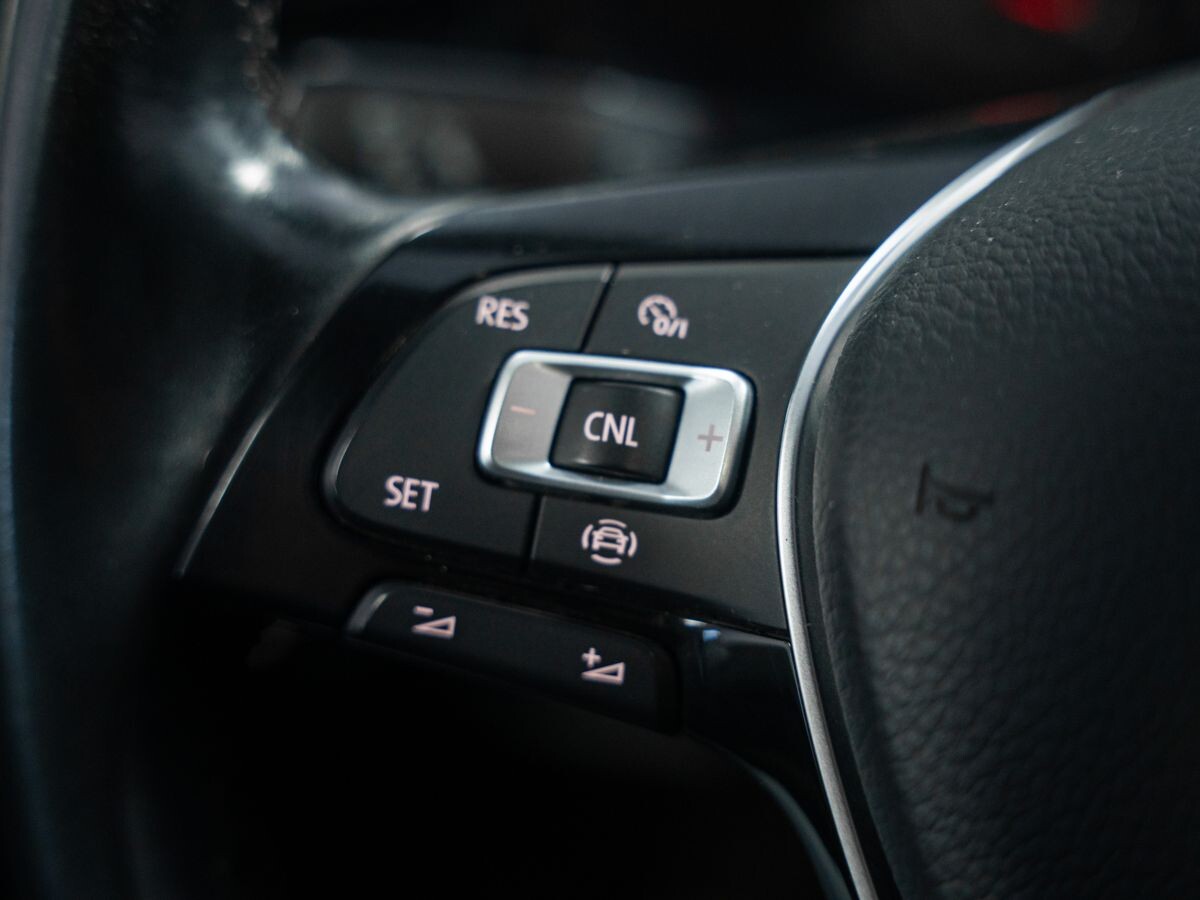 Volkswagen Tayron 2021 - фото автомобиля