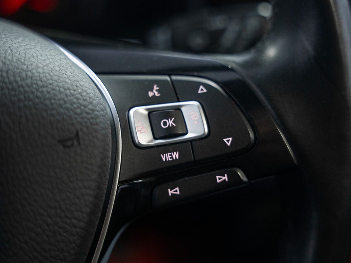 Volkswagen Tayron 2021 - фото автомобиля