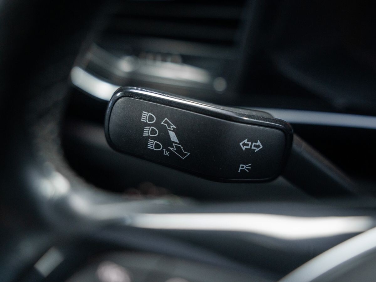 Volkswagen Tayron 2021 - фото автомобиля