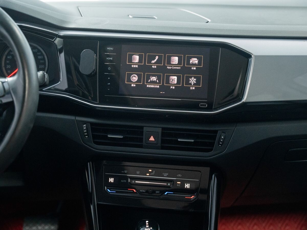 Volkswagen Tayron 2021 - фото автомобиля