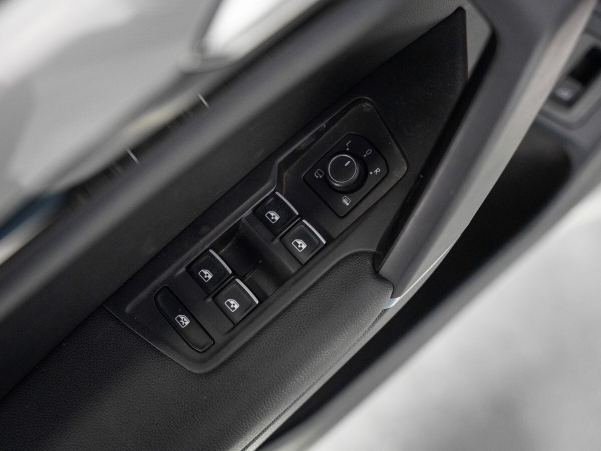 Volkswagen Tayron 2021 - фото автомобиля