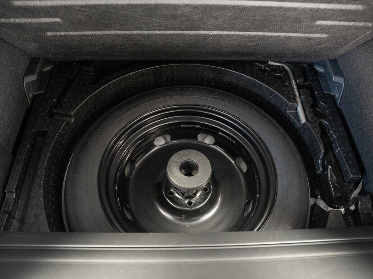 Volkswagen Tayron 2021 - фото автомобиля