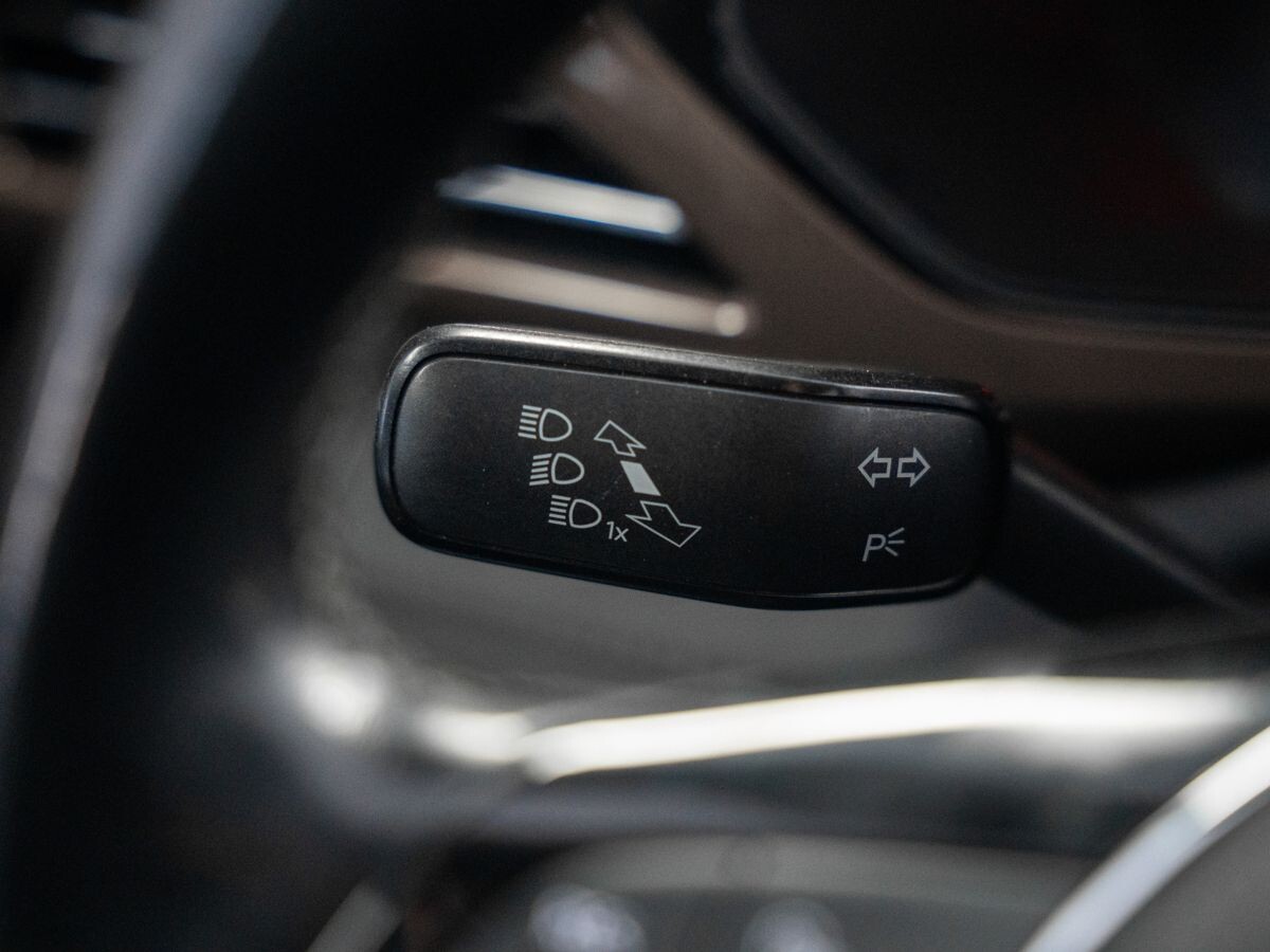 Volkswagen Tharu 2021 - фото автомобиля