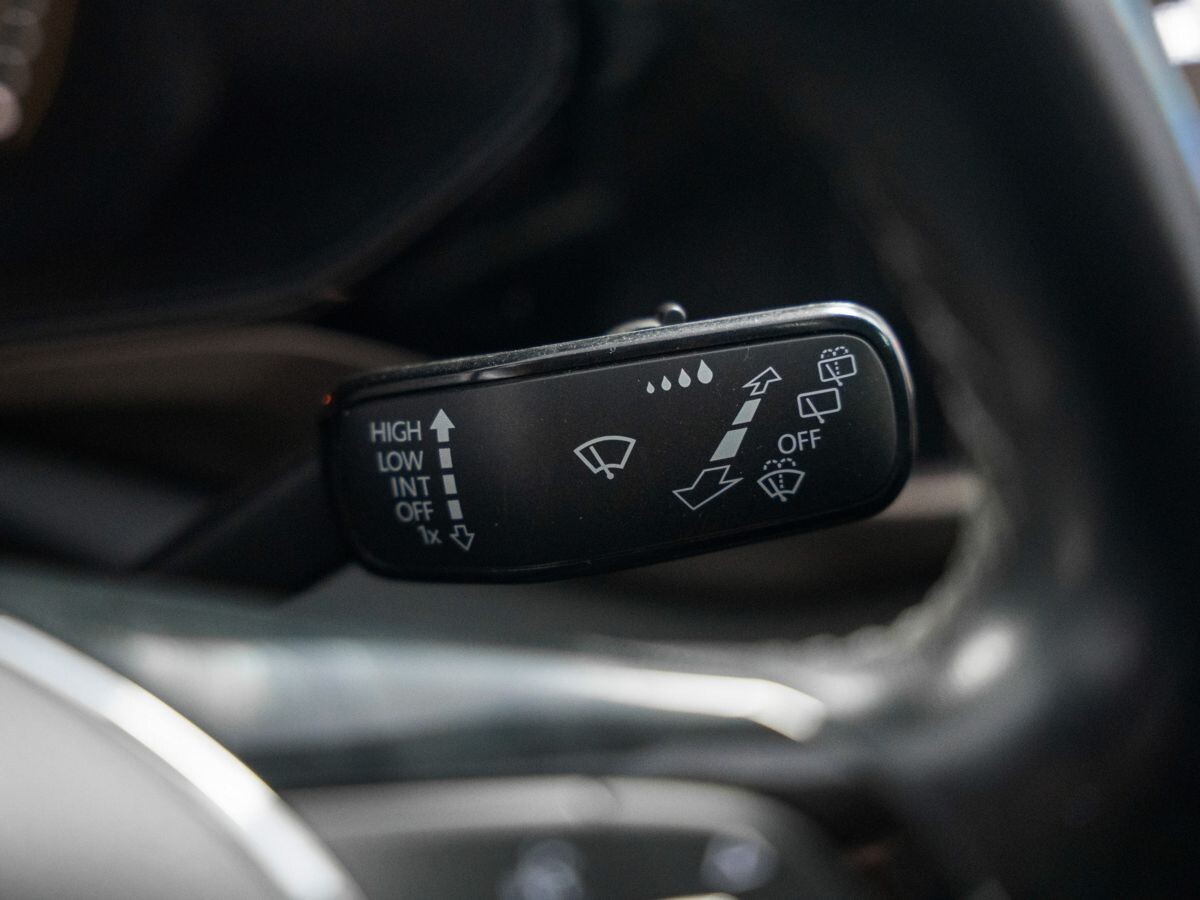 Volkswagen Tharu 2021 - фото автомобиля