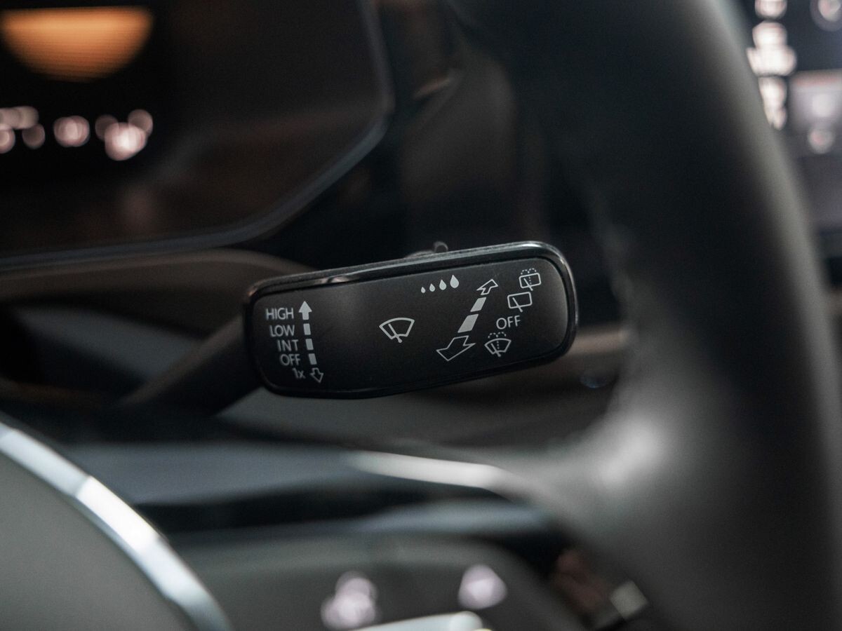 Volkswagen Tharu 2022 - фото автомобиля