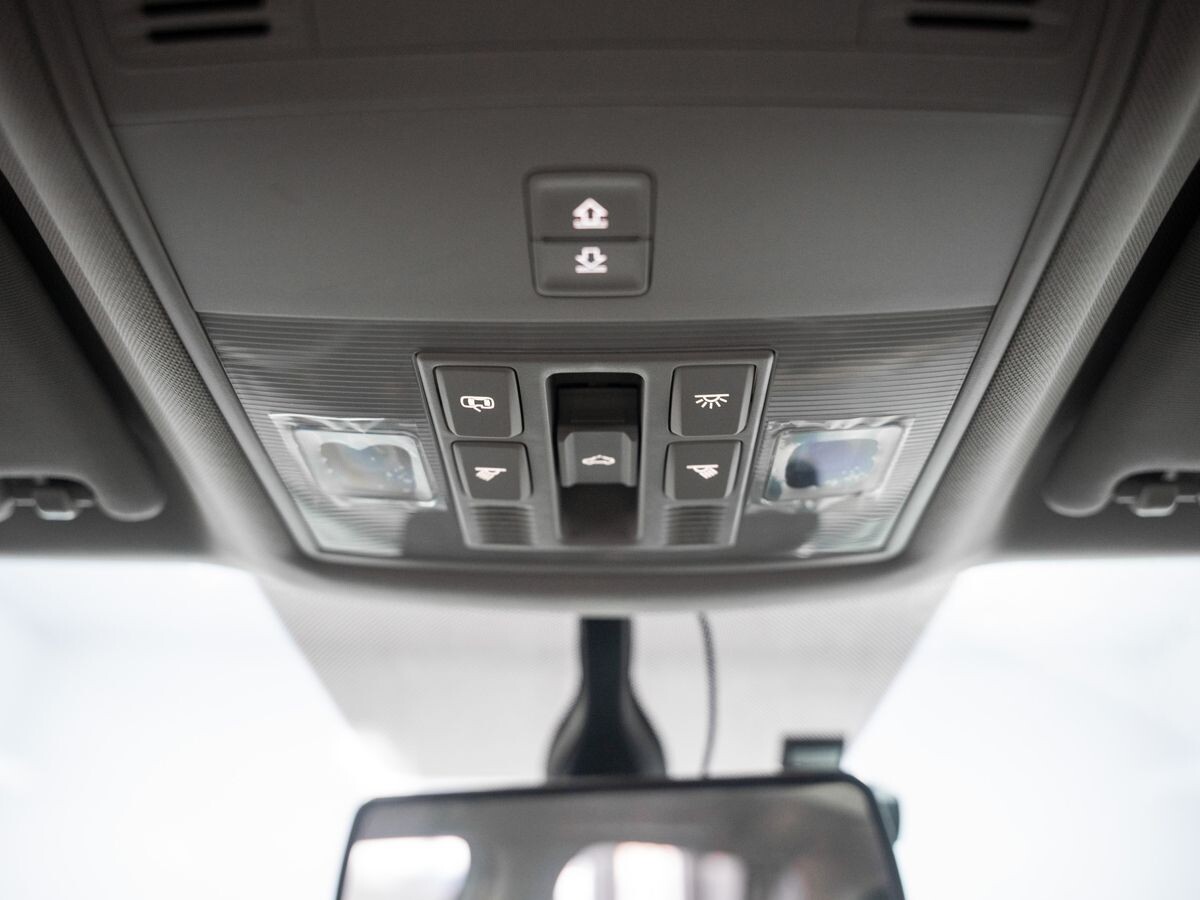 Volkswagen Tharu 2022 - фото автомобиля