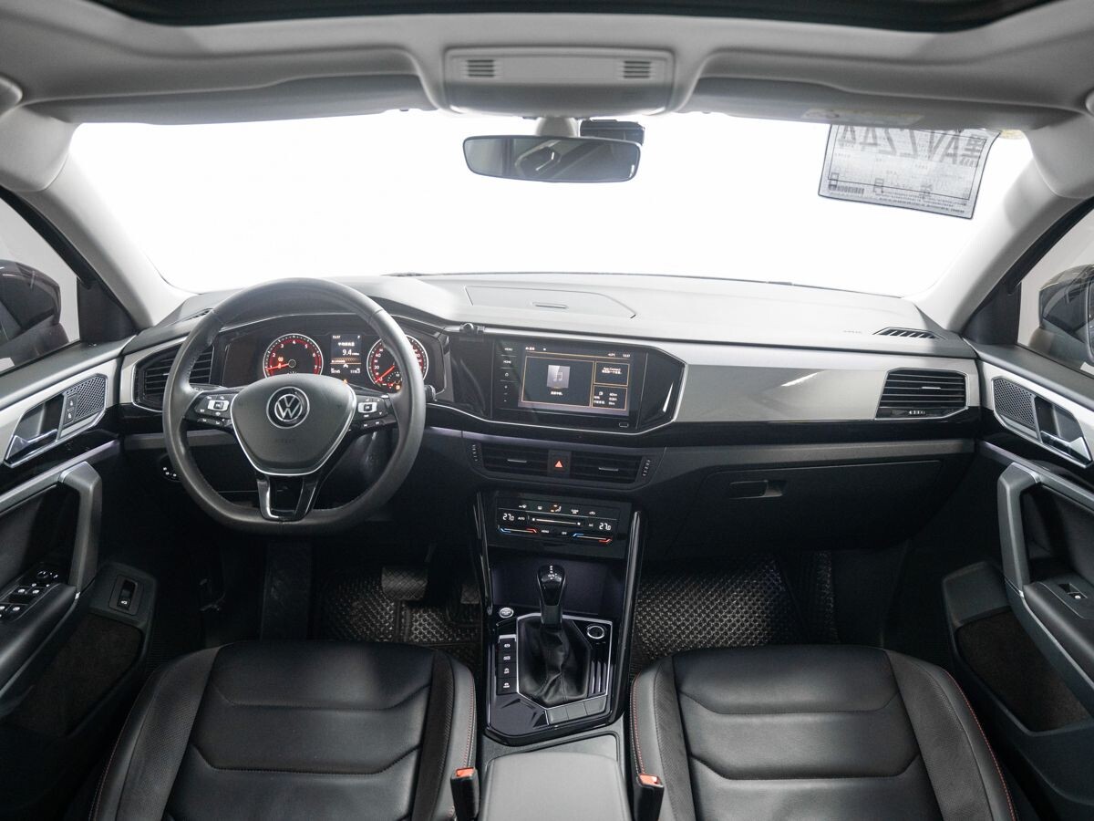 Volkswagen Tayron 2022 - фото автомобиля