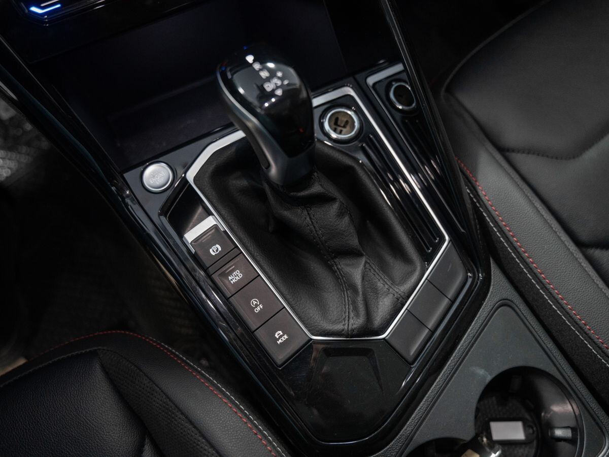 Volkswagen Tayron 2022 - фото автомобиля