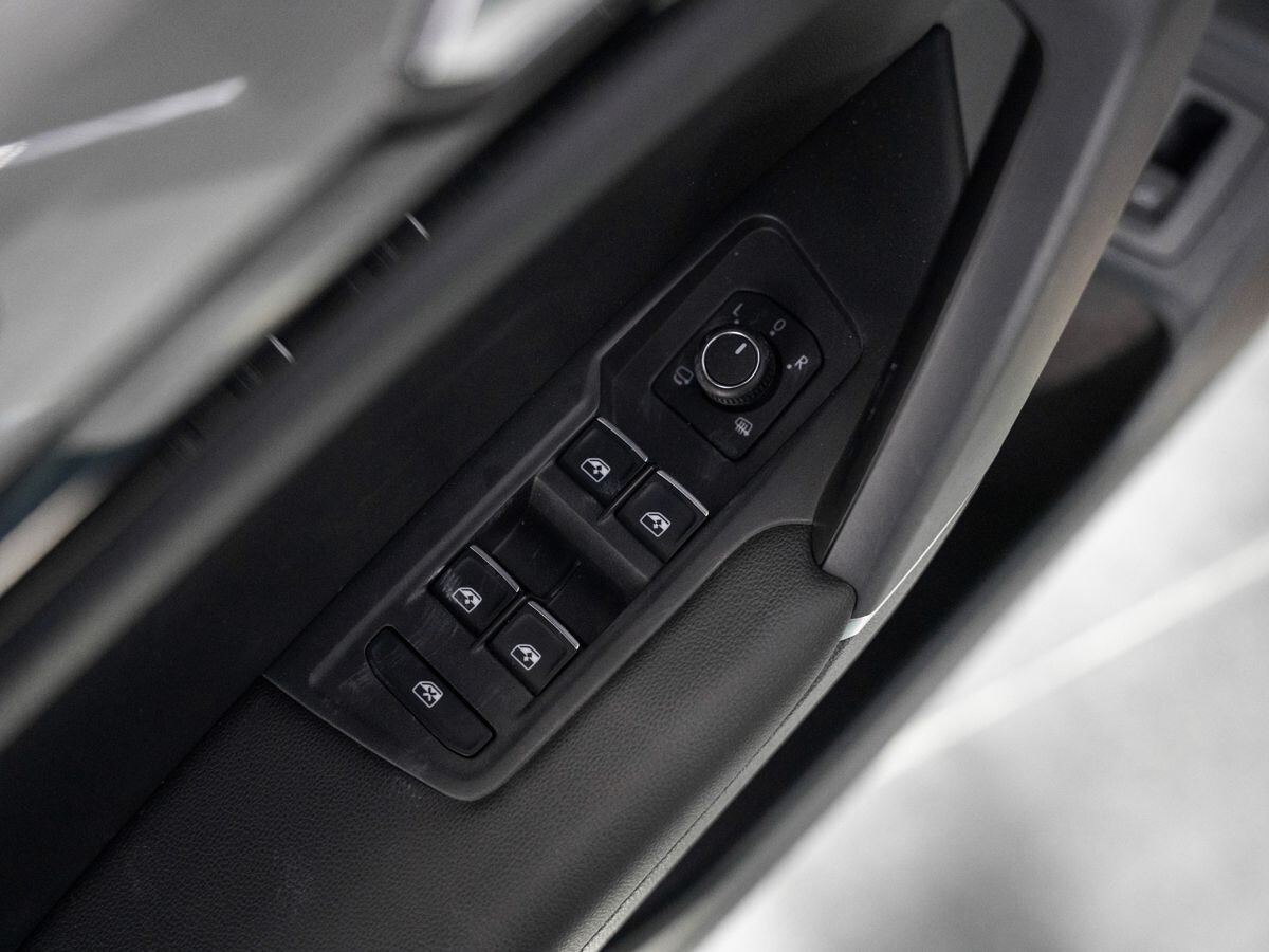 Volkswagen Tayron 2022 - фото автомобиля