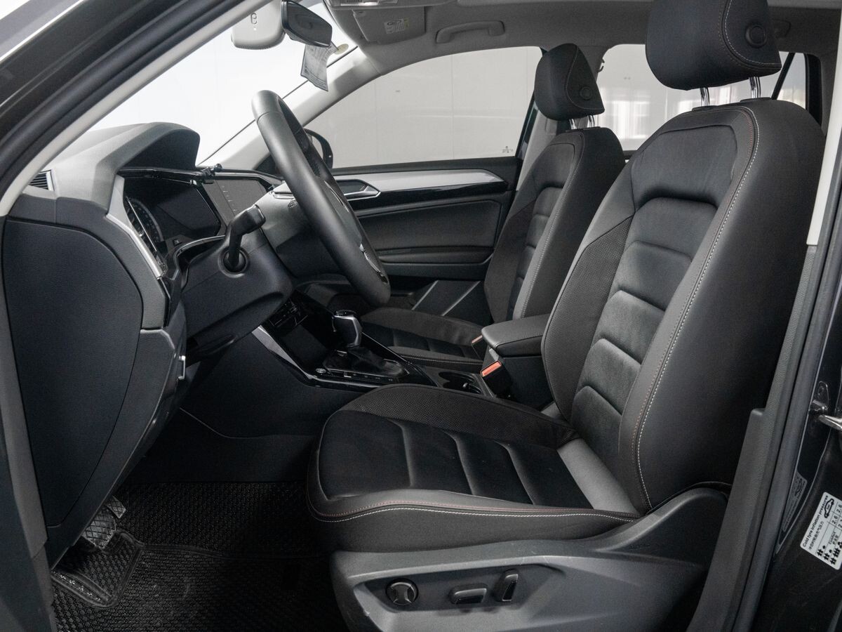 Volkswagen Tayron 2022 - фото автомобиля