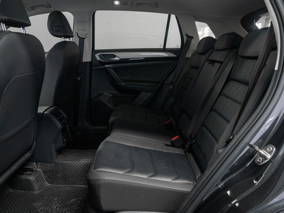 Volkswagen Tayron 2022 - фото автомобиля