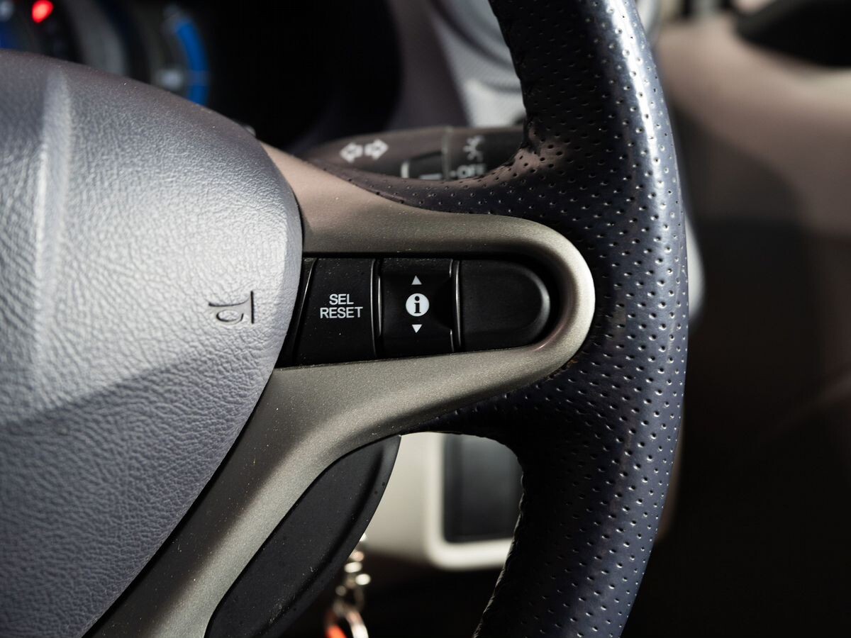 Honda Insight 2009 - фото автомобиля