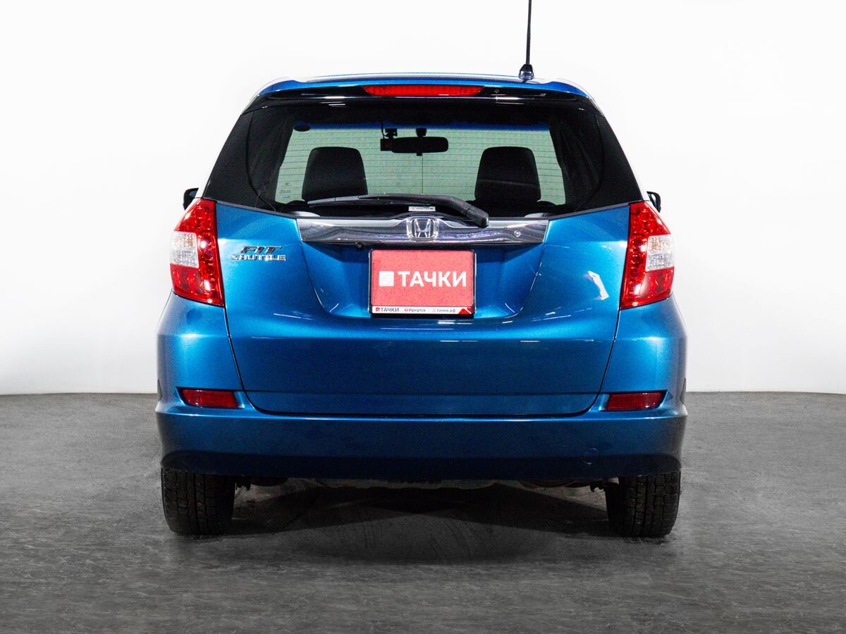 Honda Fit Shuttle 2011 - фото автомобиля