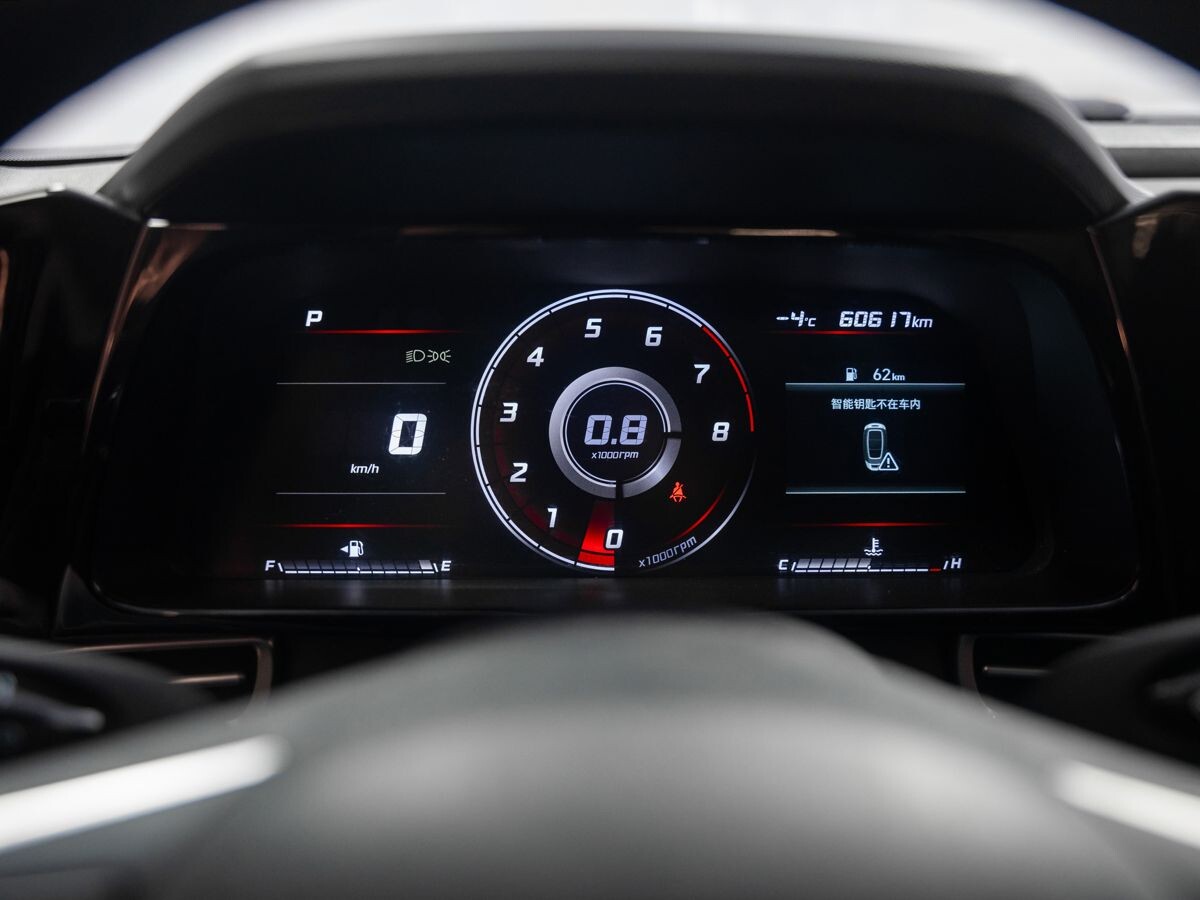 Hyundai Elantra 2021 - фото автомобиля