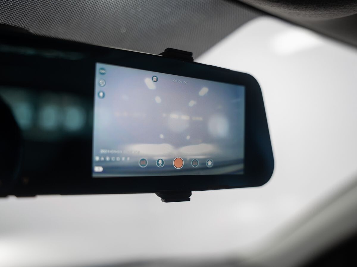 Hyundai Elantra 2021 - фото автомобиля