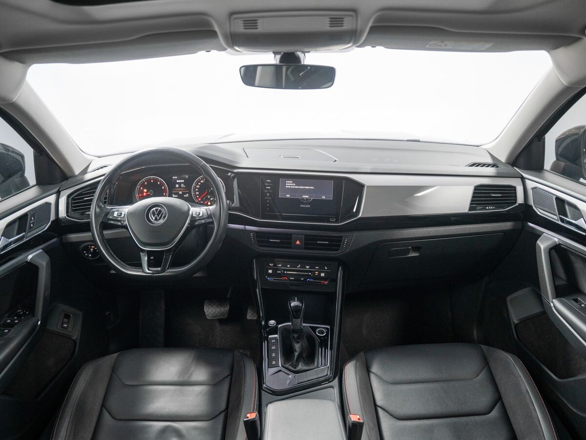 Volkswagen Tayron 2022 - фото автомобиля