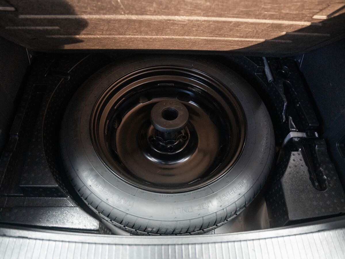 Volkswagen Tayron 2022 - фото автомобиля