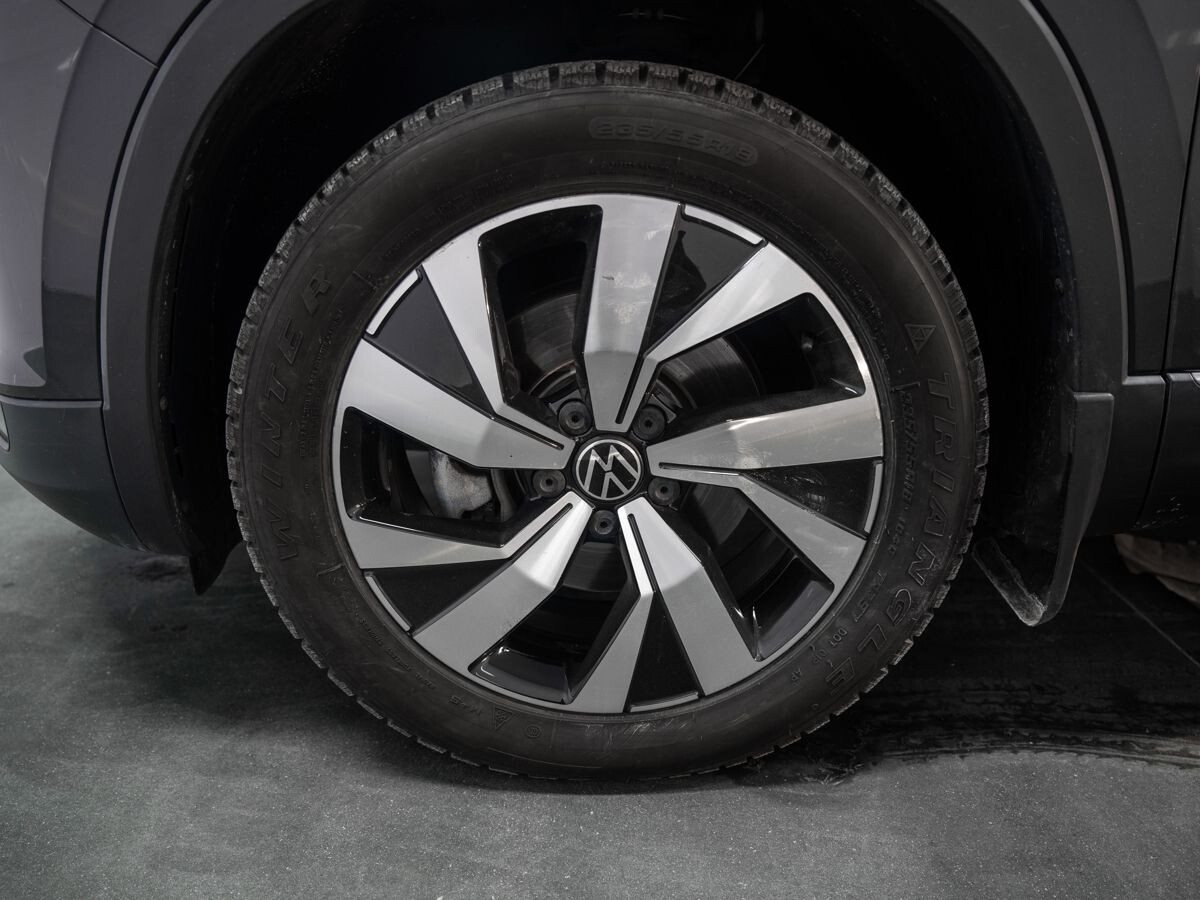 Volkswagen Tayron 2022 - фото автомобиля