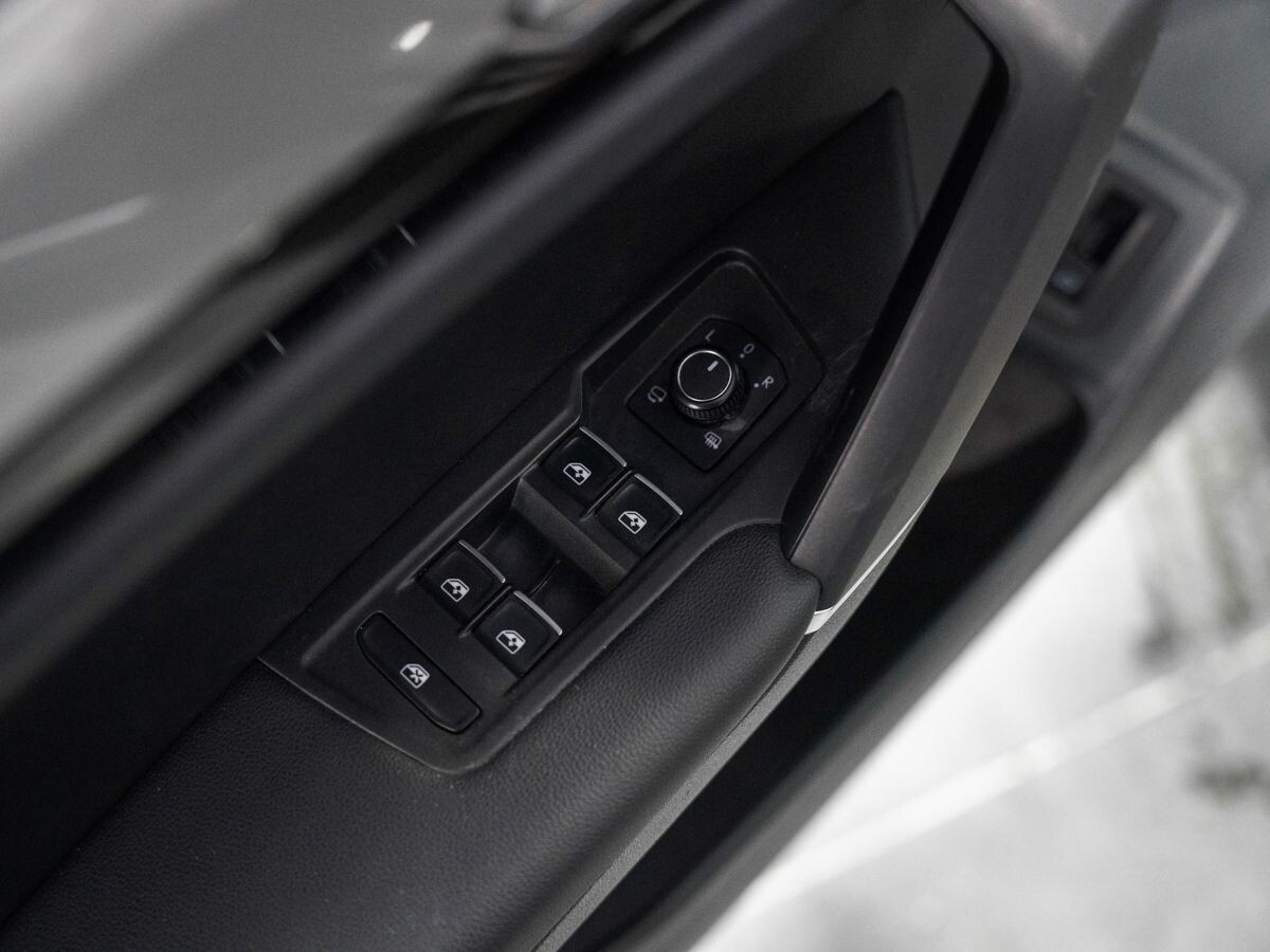 Volkswagen Tayron 2022 - фото автомобиля