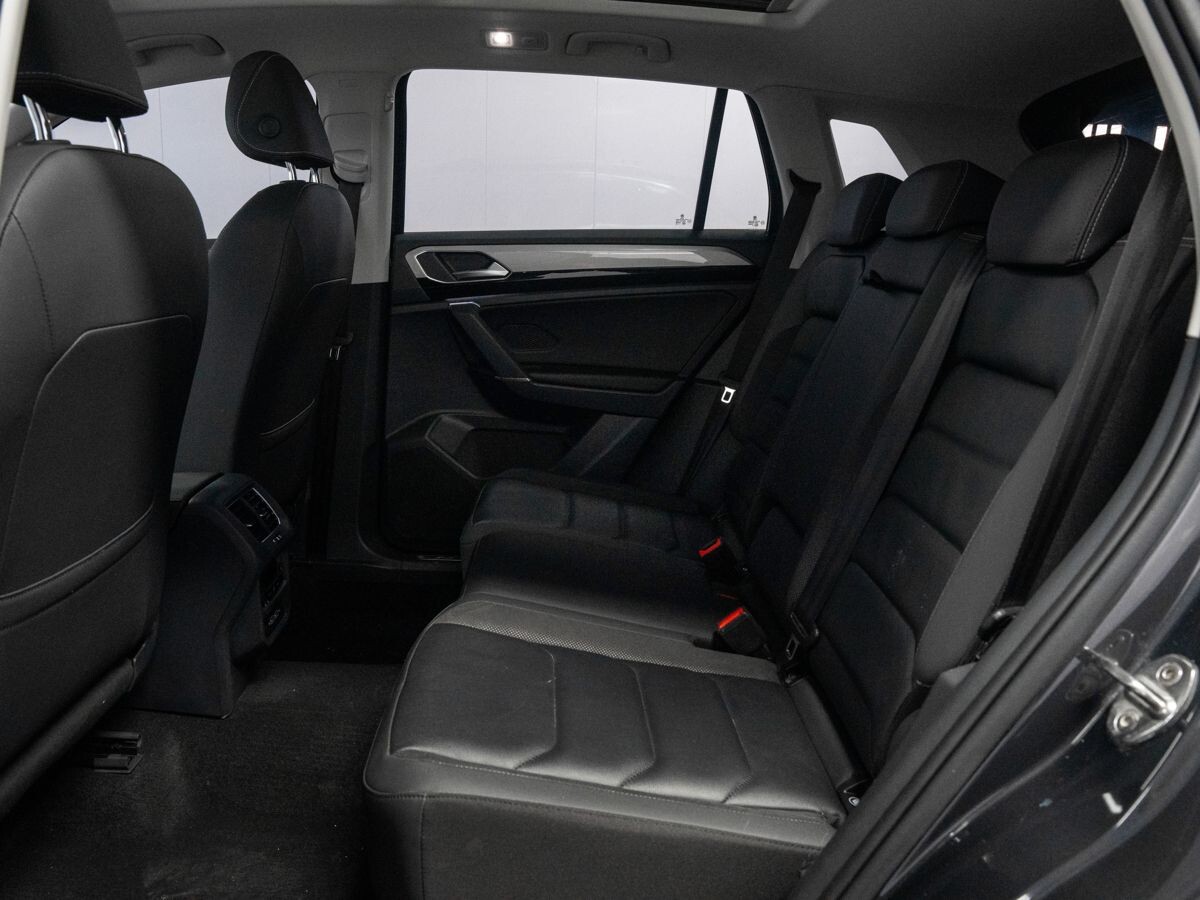 Volkswagen Tayron 2022 - фото автомобиля