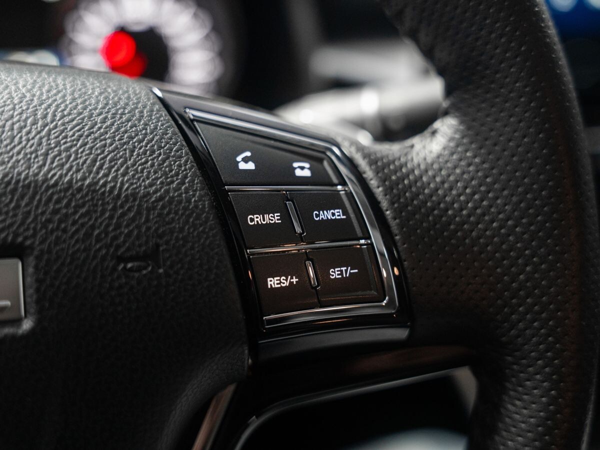 Haval M6 2022 - фото автомобиля