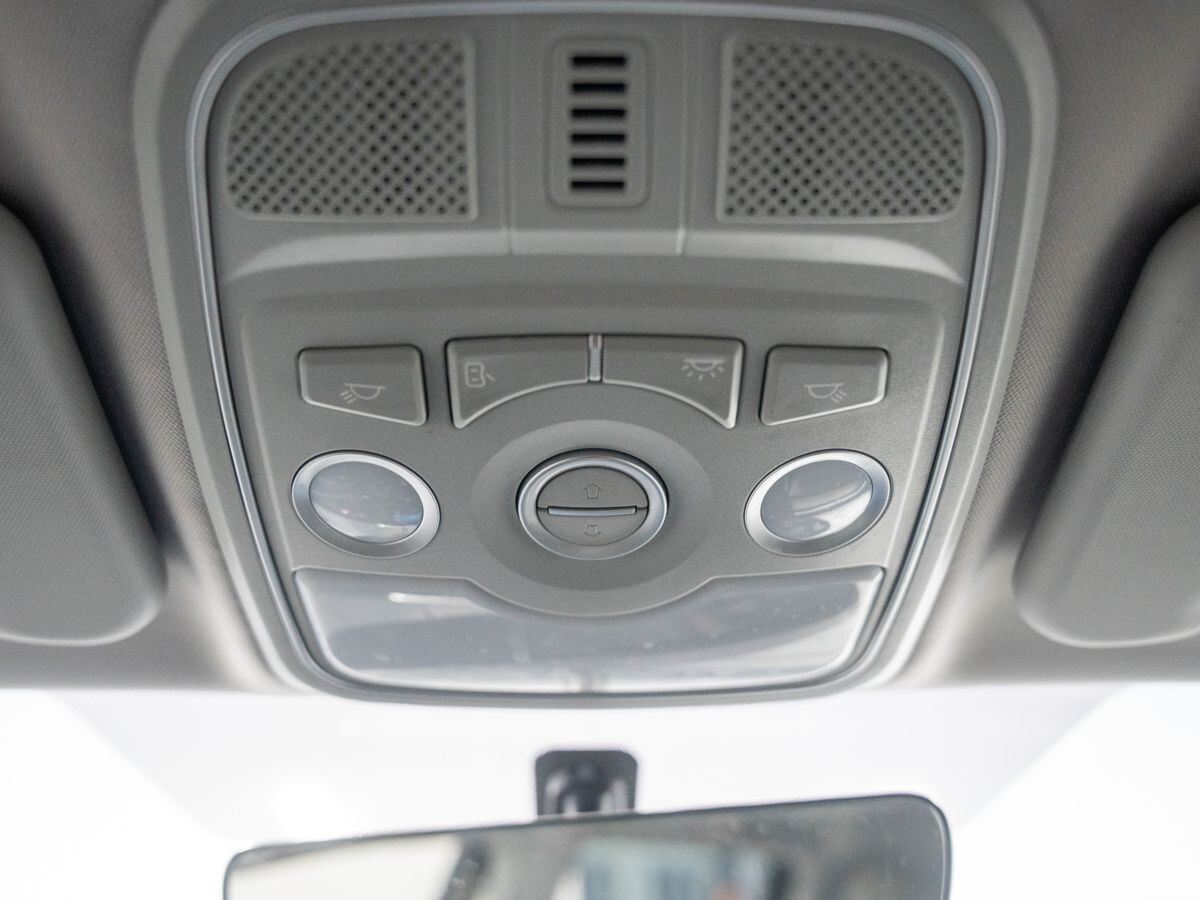 Haval M6 2022 - фото автомобиля