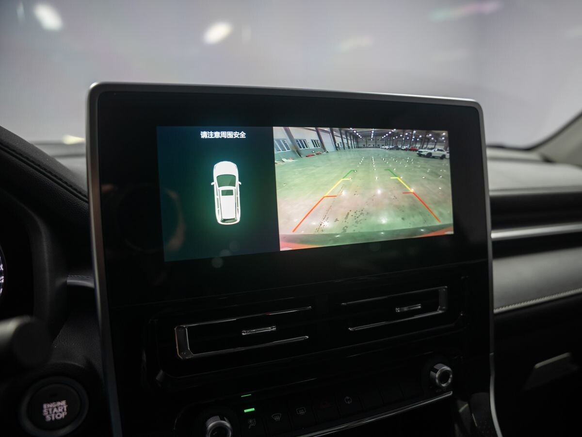 Haval M6 2022 - фото автомобиля