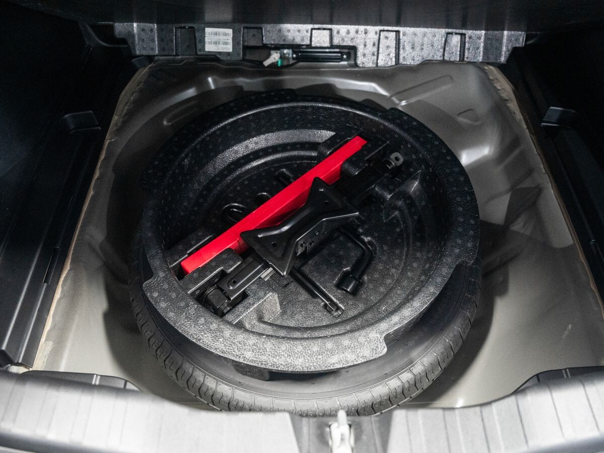 Haval M6 2022 - фото автомобиля