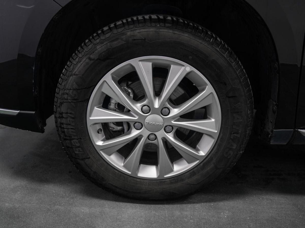 Haval M6 2022 - фото автомобиля