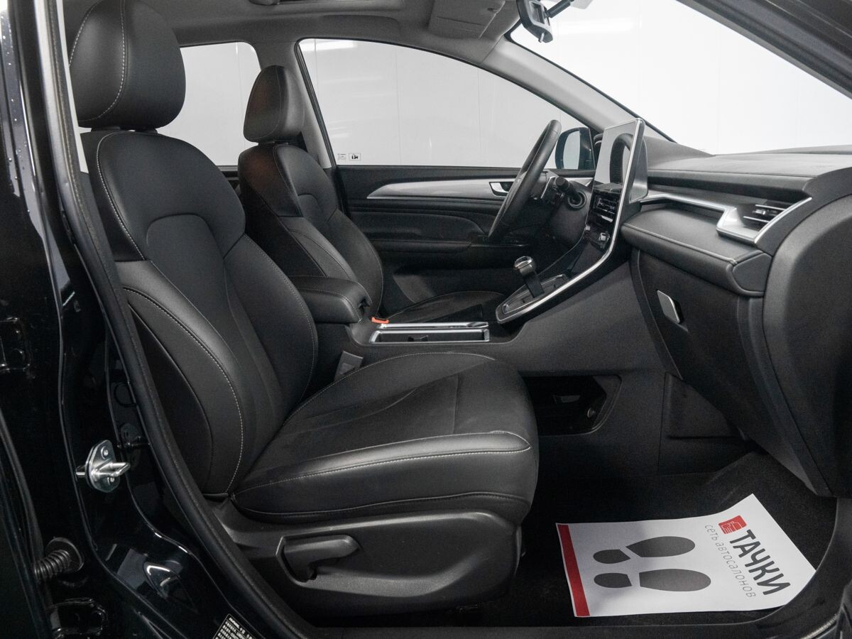 Haval M6 2022 - фото автомобиля