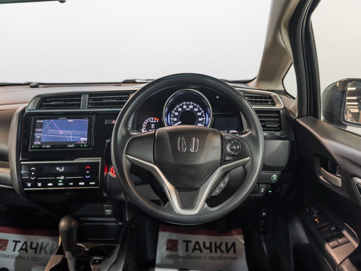 Honda Fit 2018 - фото автомобиля